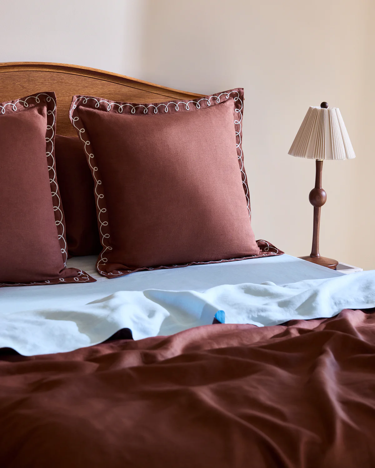 Cacao & Coast 100% French Flax Linen Swirl European Pillowcases (Set of Two) - Image 4