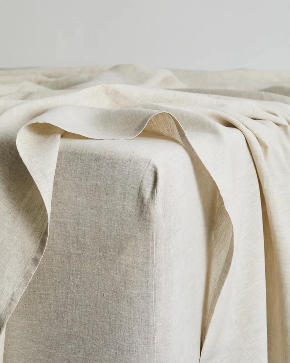 Charcoal & Oatmeal 100% French Flax Linen Quilt Bedding Bundle - Image 3