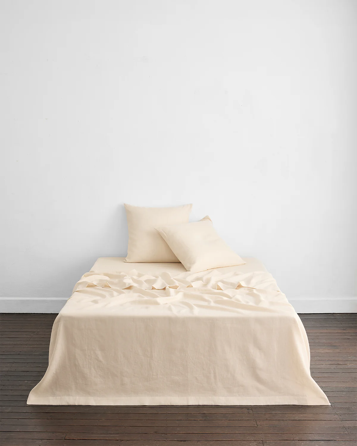 Crème 100% French Flax Linen European Pillowcases (Set of Two) - Image 3