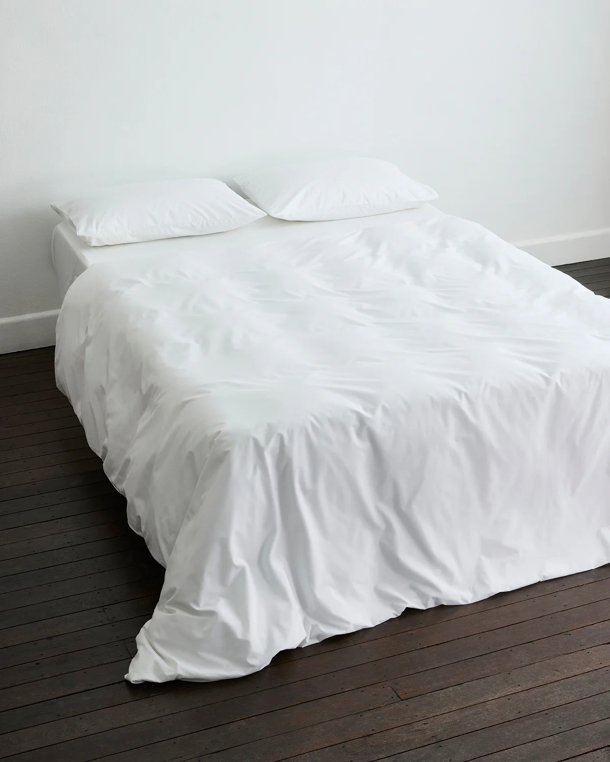 Crisp White 100% Organic Cotton Duvet Cover Set - Image 5