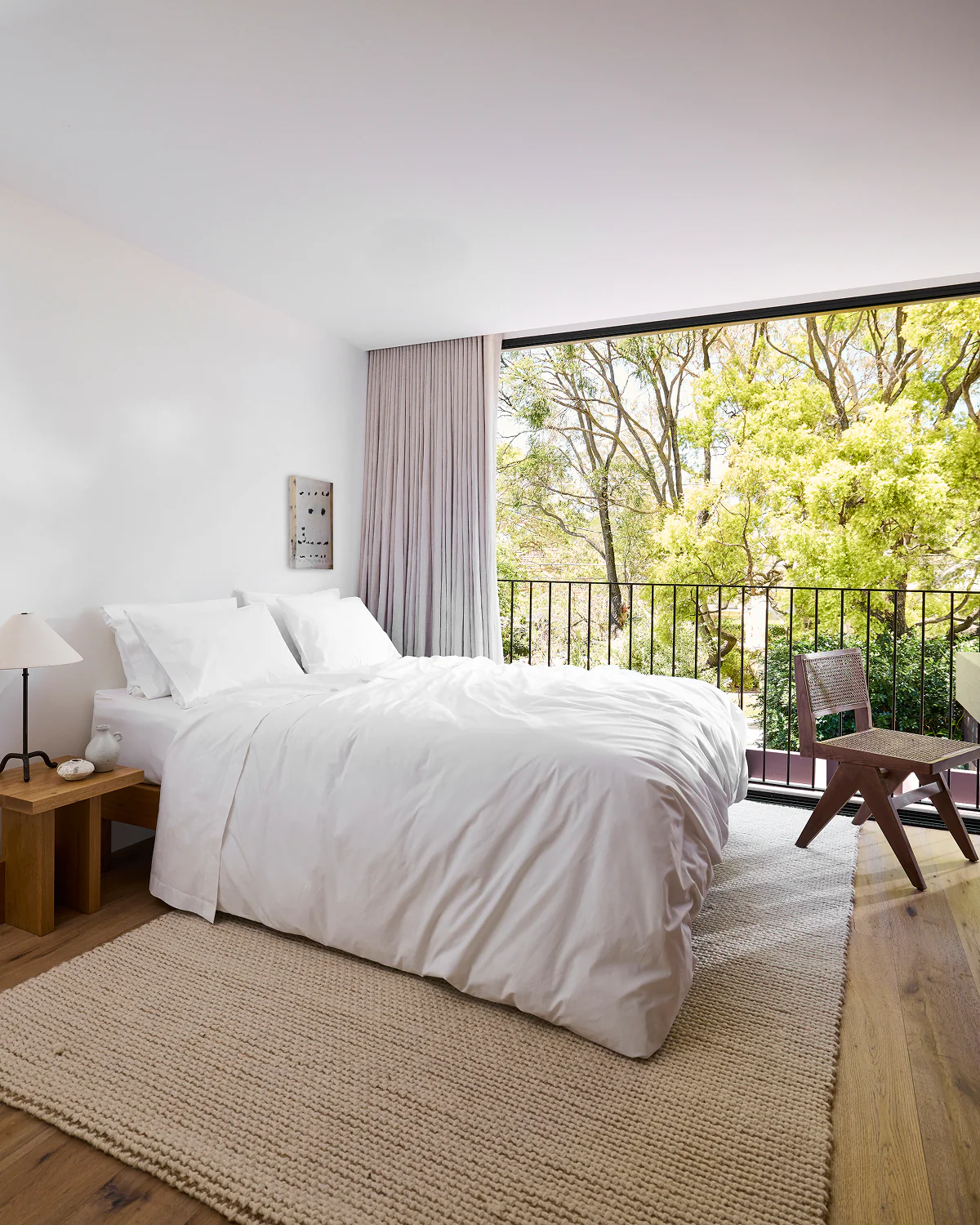 Crisp White 100% Organic Cotton Duvet Cover Set - Image 6