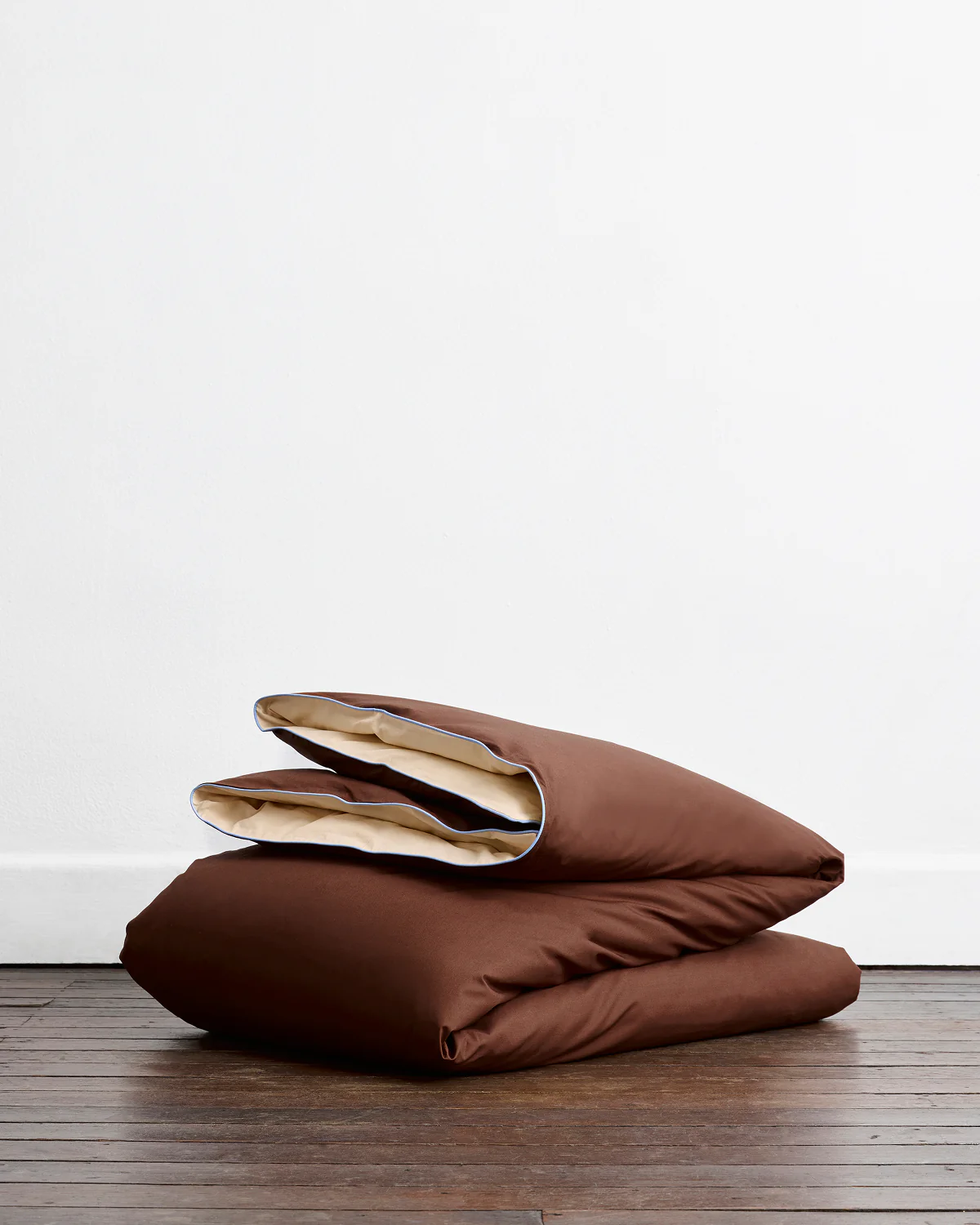Espresso, Vanilla & Sky Piped 100% Organic Cotton Duvet Cover Set - Image 3