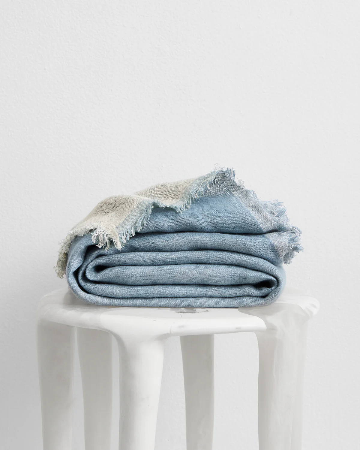 Lagoon & Crème 100% French Flax Linen Muslin Throw