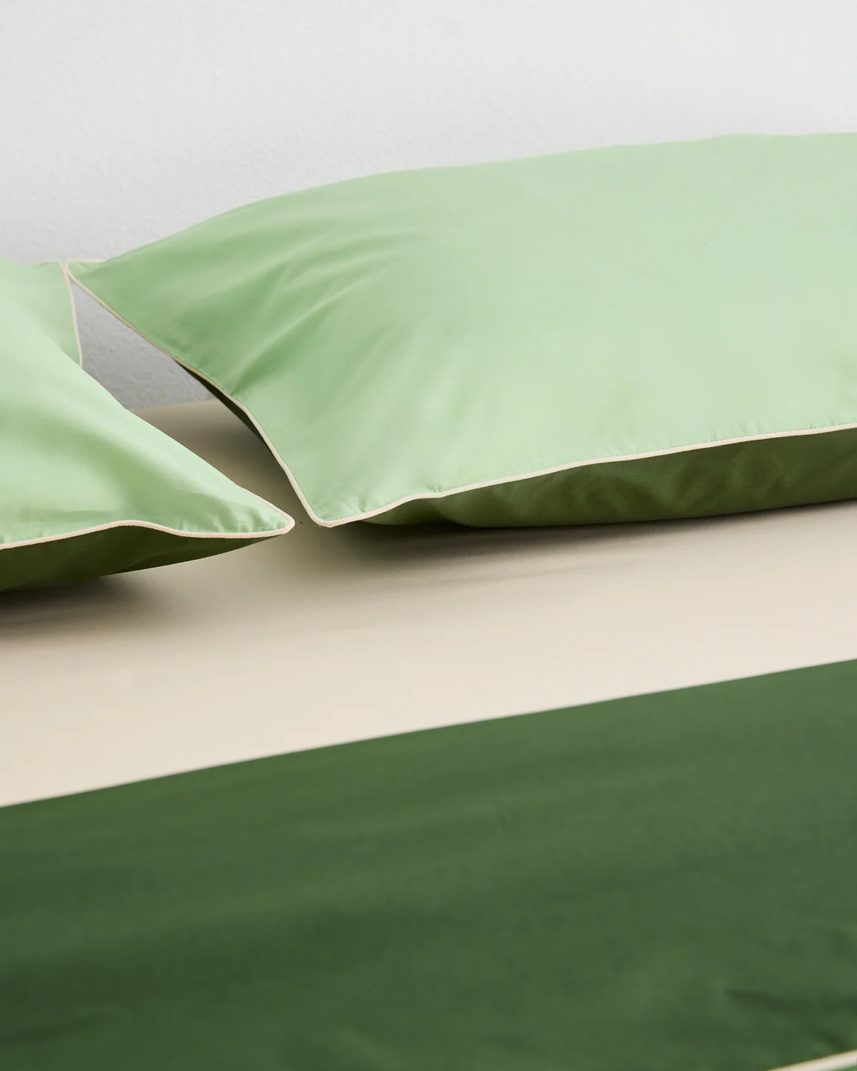 Moss, Apple & Vanilla Piped 100% Organic Cotton Pillowcases (Set of Two) - Image 4