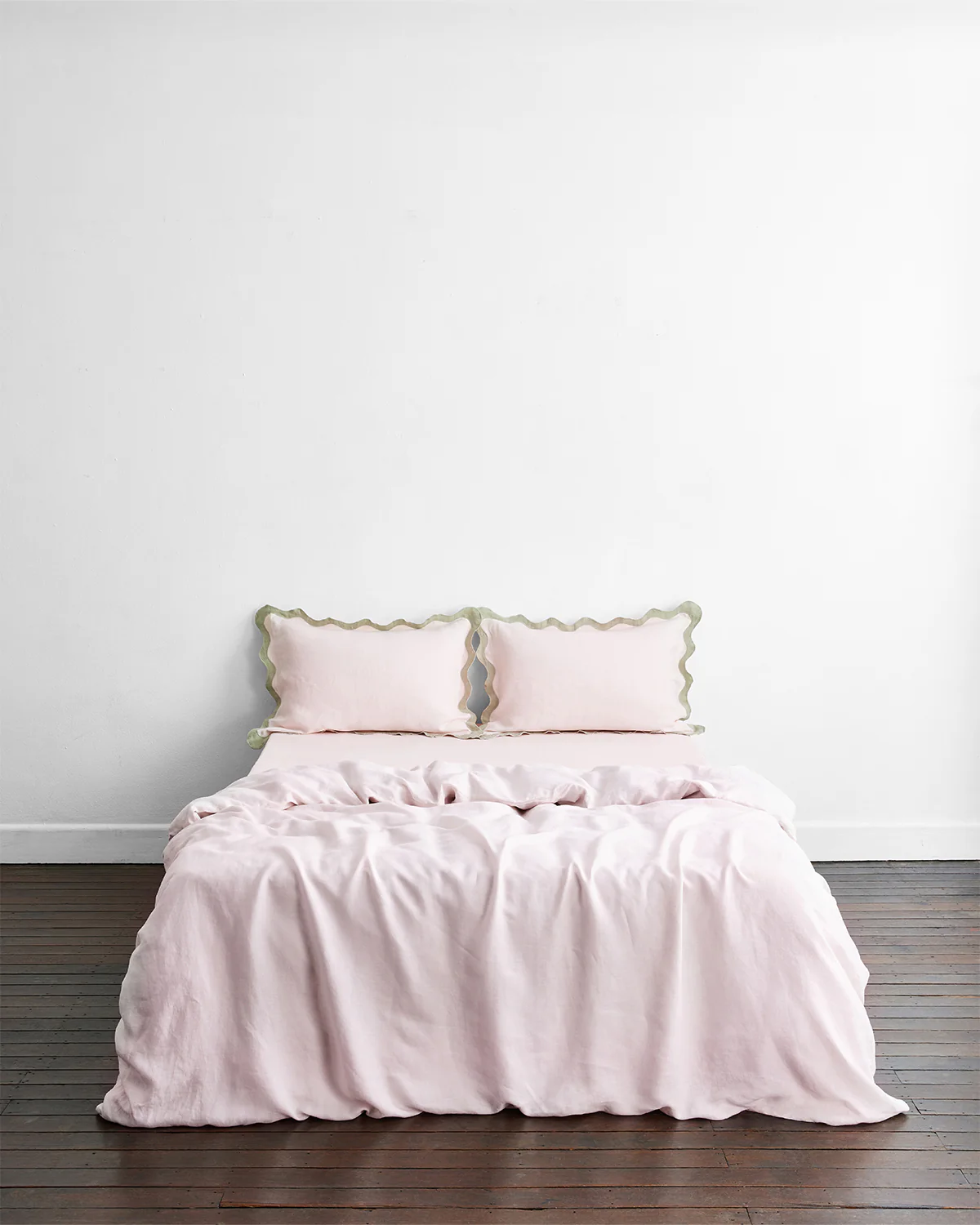 Rosewater & Sage 100% French Flax Linen Scalloped Pillowcases (Set of Two) - Image 3