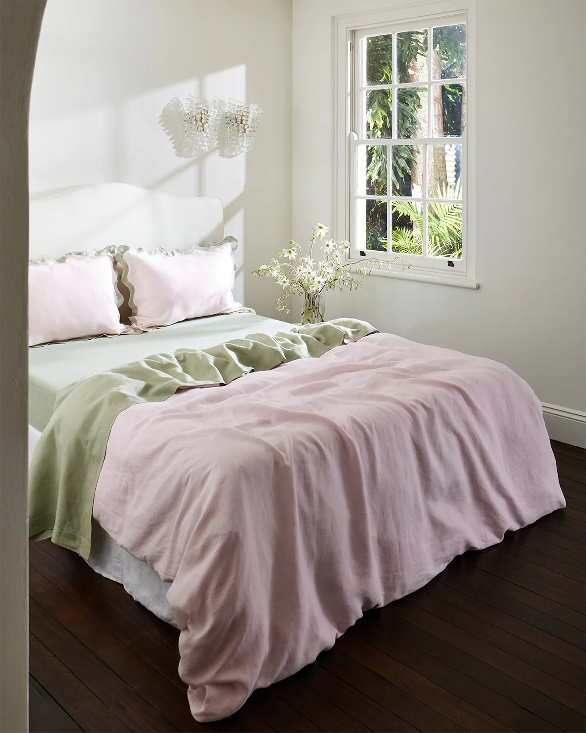 Rosewater & Sage 100% French Flax Linen Scalloped Pillowcases (Set of Two) - Image 5