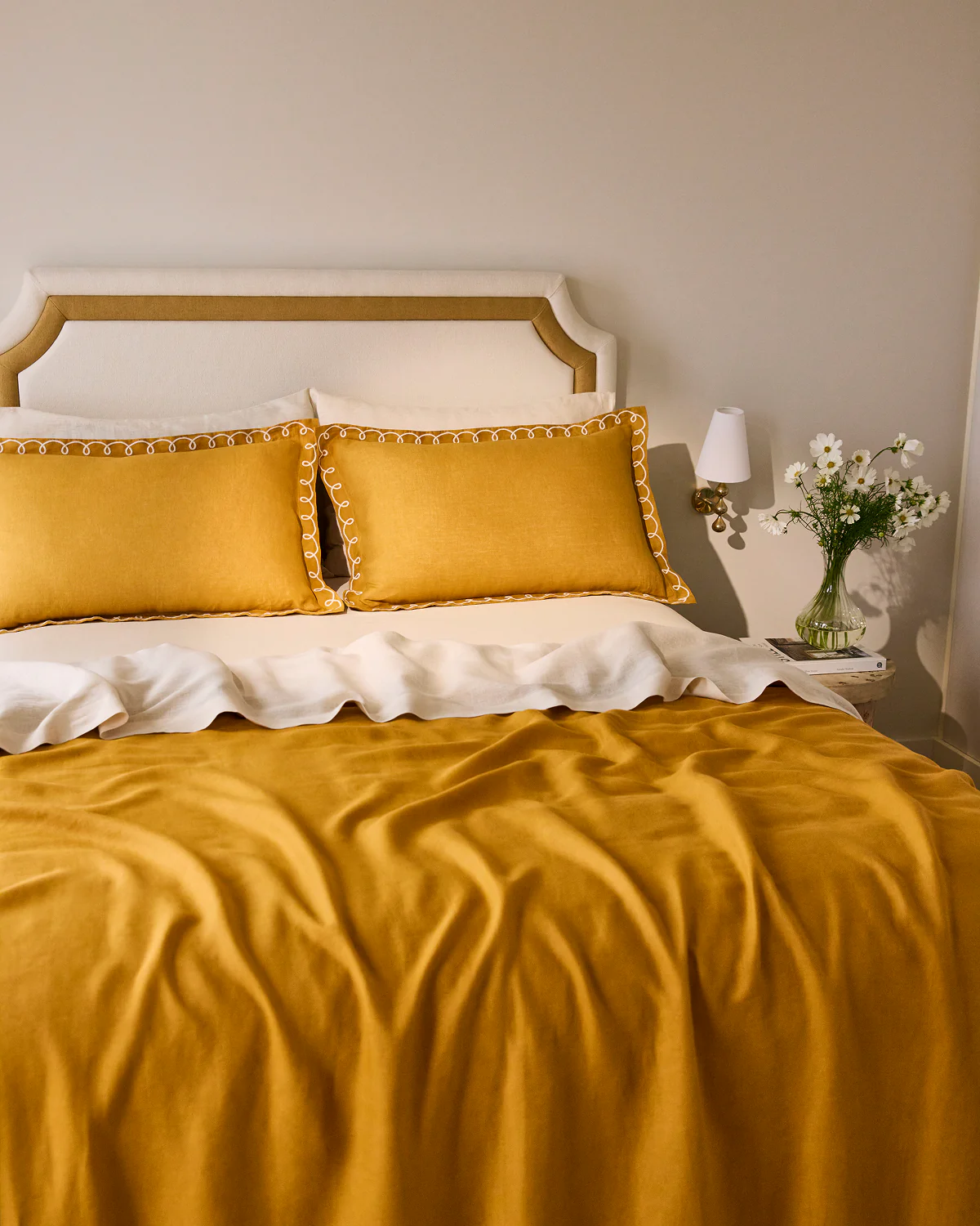 Crème 100% French Flax Linen Pillowcases (Set of Two) - Image 7